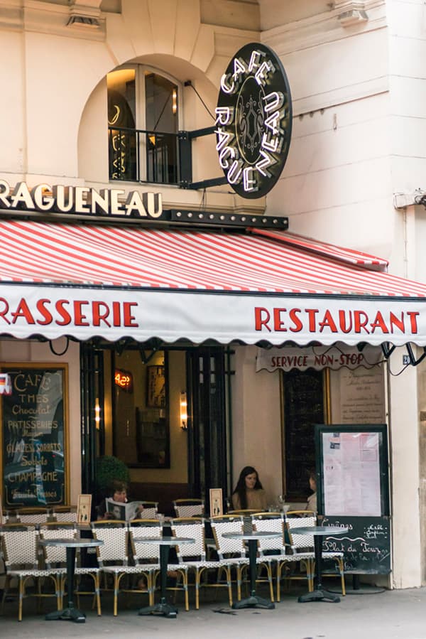 RESTAURANT RAGUENEAU