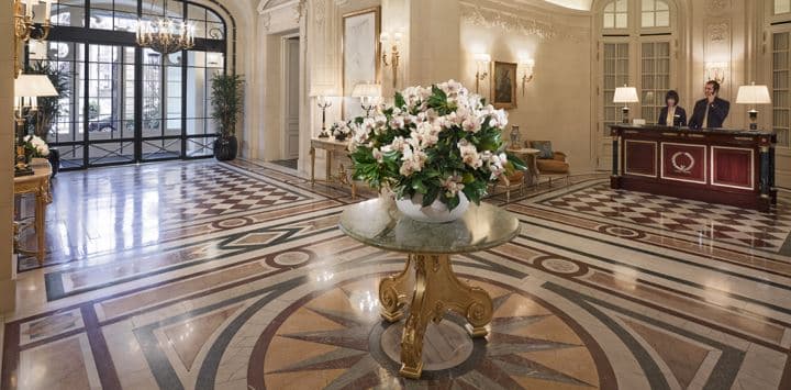 SHANGRI-LA HÔTEL PARIS   2