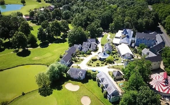 ETIOLLES COUNTRY CLUB 3
