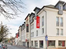 HôTEL IBIS ETAMPES 