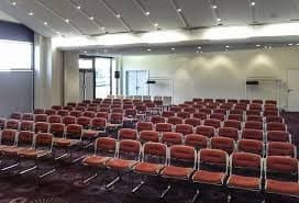 IBIS STYLES EVRY CATHEDRALE 3