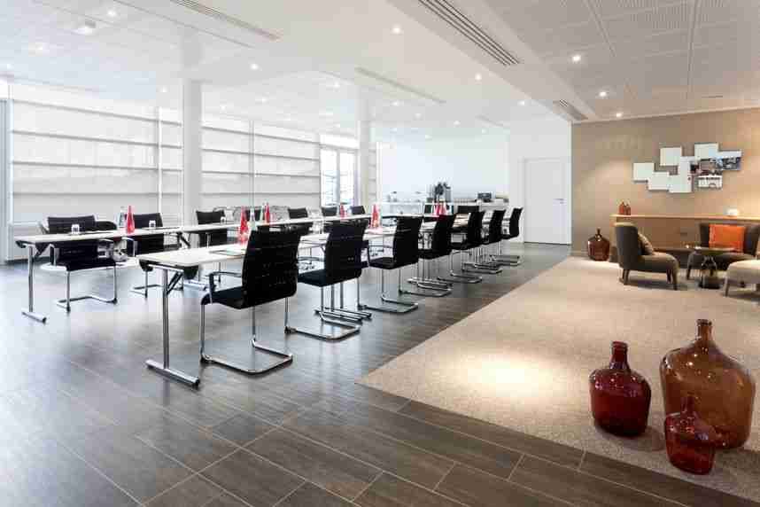 AC HÔTEL PARIS LE BOURGET AIRPORT  3