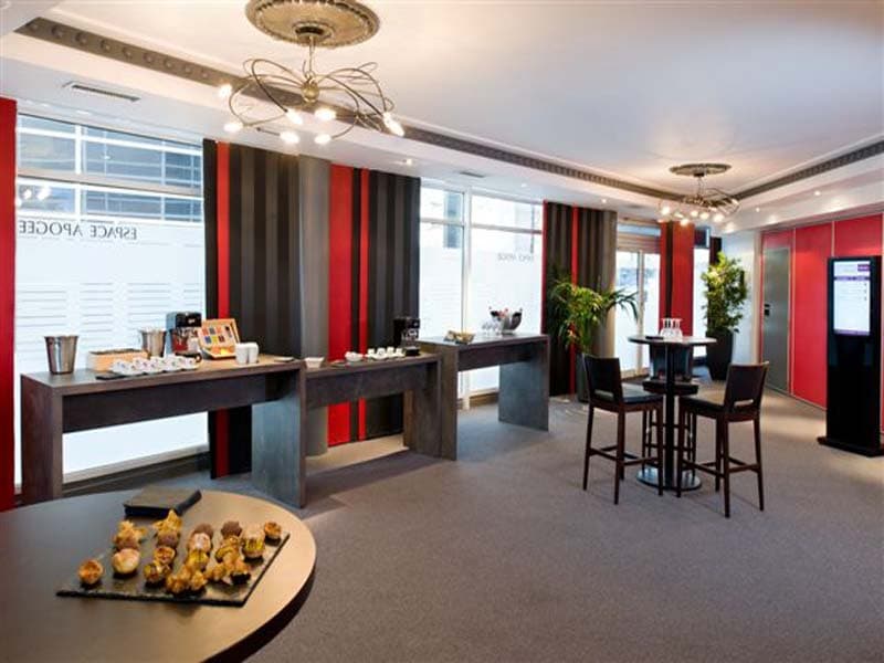 MERCURE LYON CHARPENNES 3