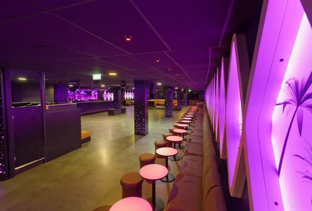 VIP LOFT 4