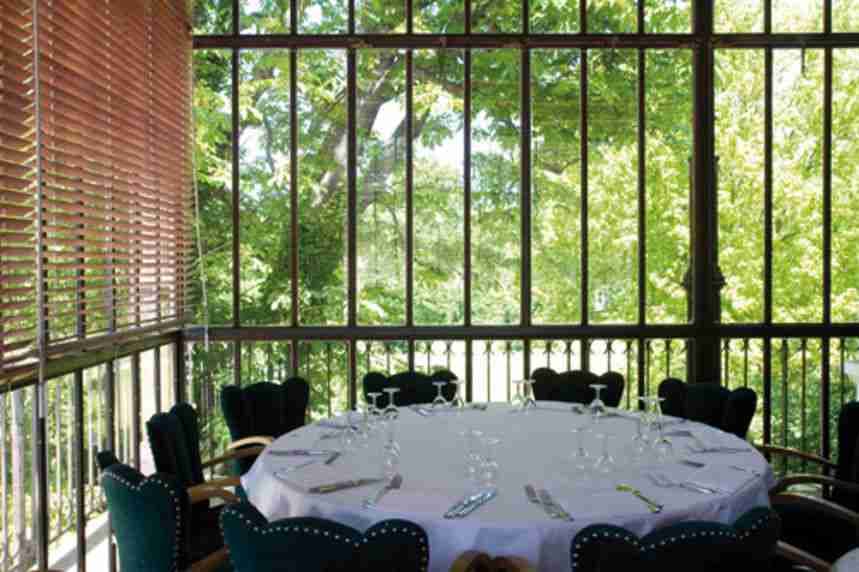 AU RESTAURANT L'ILE 2