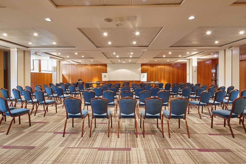 HOLIDAY INN PARIS - VERSAILLES-BOUGIVAL 3