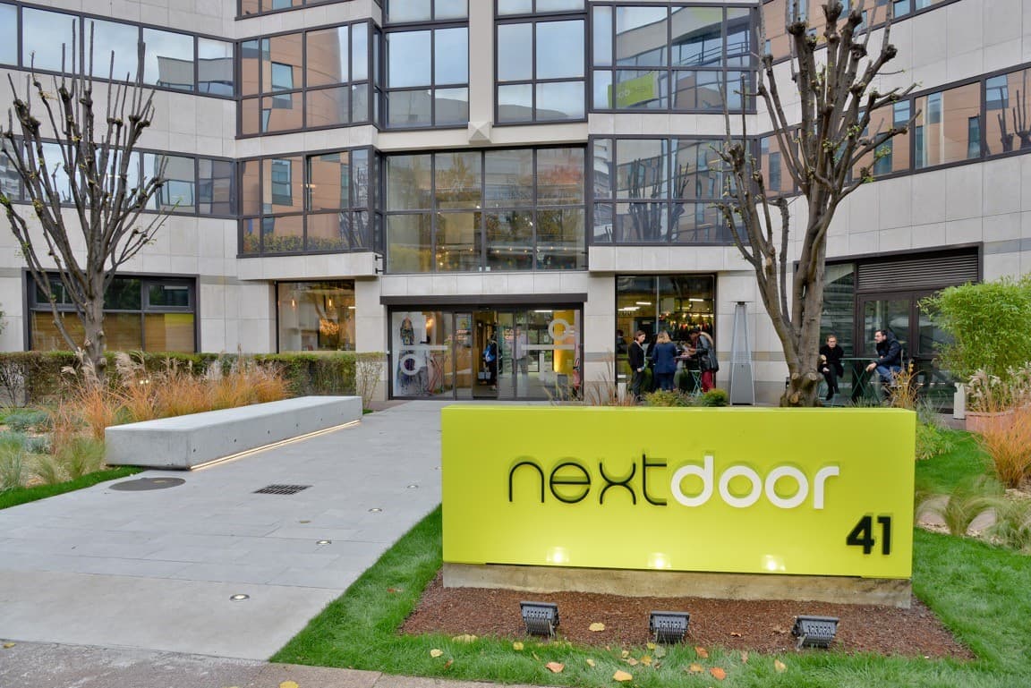 next door - wojo