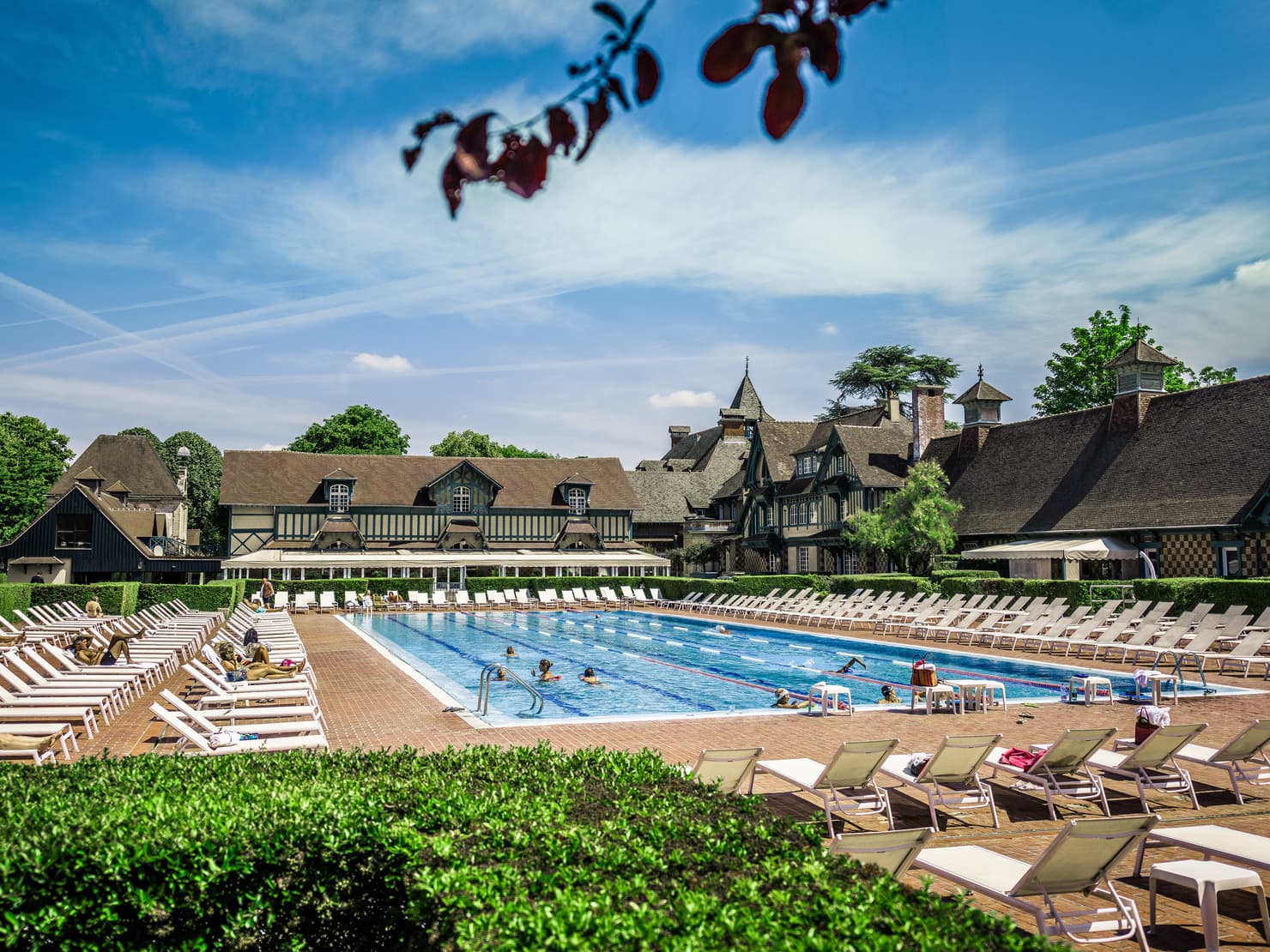 PARIS COUNTRY CLUB 3