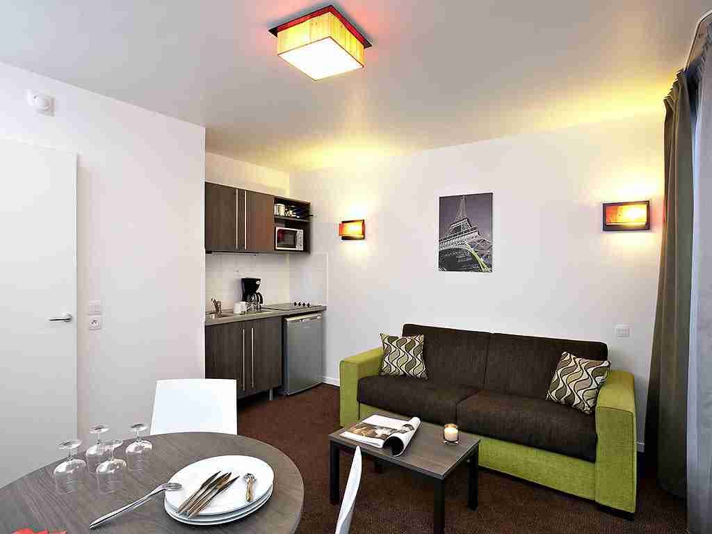 i APARTHÔTEL ADAGIO ACCESS PARIS ASNIèRES  2