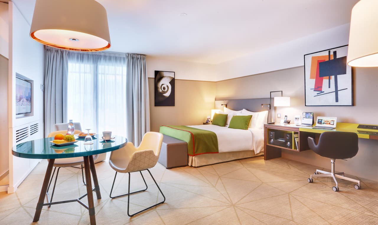 FRASER SUITES HARMONIE PARIS LA DÉFENSE