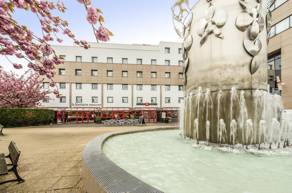 IBIS NANTERRE LA DEFENSE 