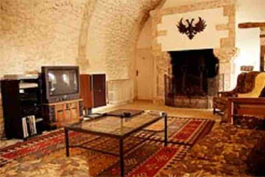 CHÂTEAU DE MONTRAMÉ 2
