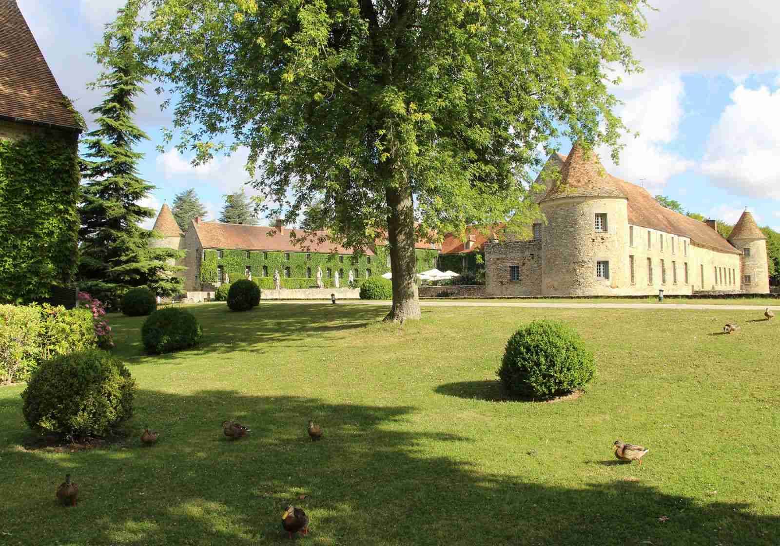 CHÂTEAU DE VILLIERS LE MAHIEU 4
