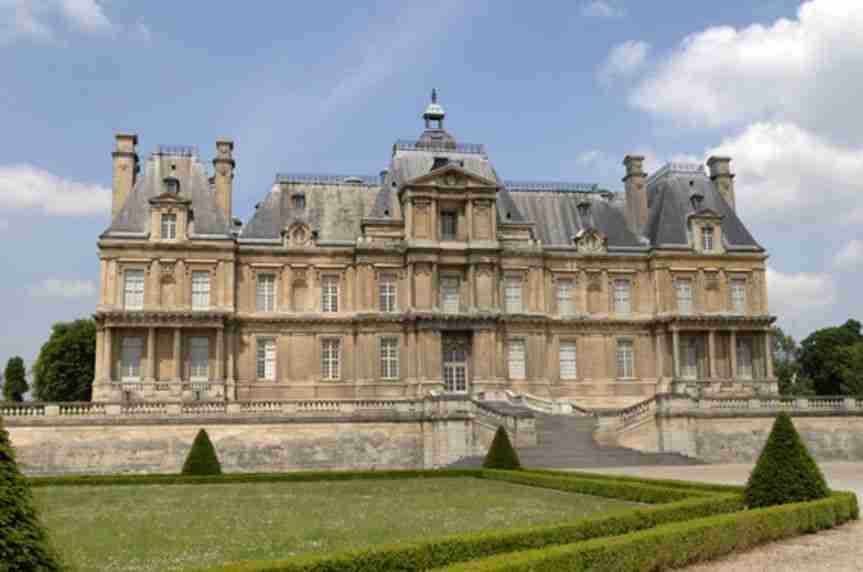 CHÂTEAU DE MAISONS