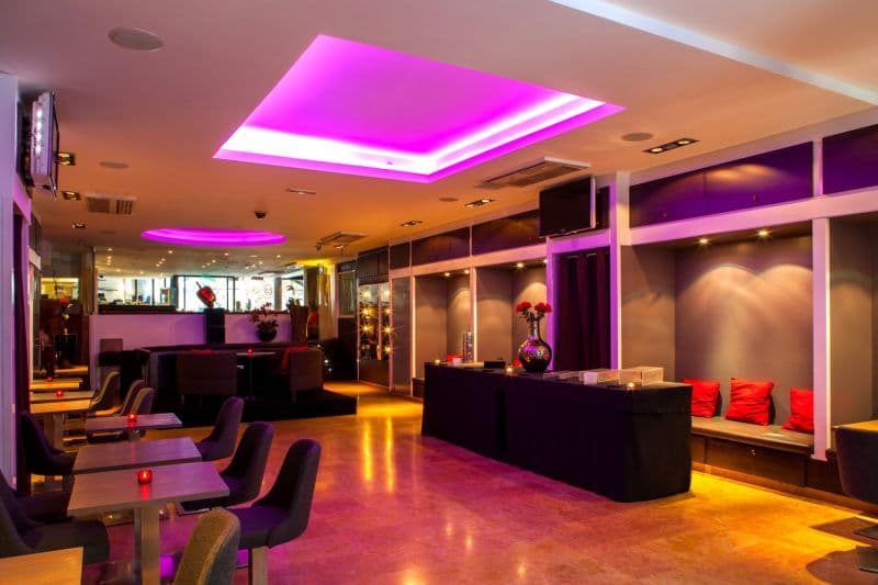 ELYSEE LOUNGE