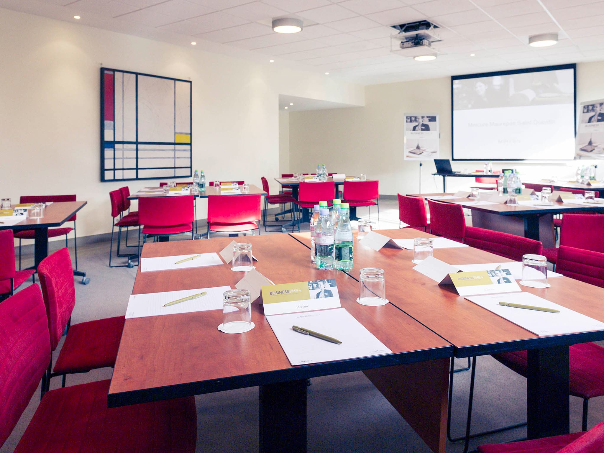 MERCURE MAUREPAS SAINT-QUENTIN 2