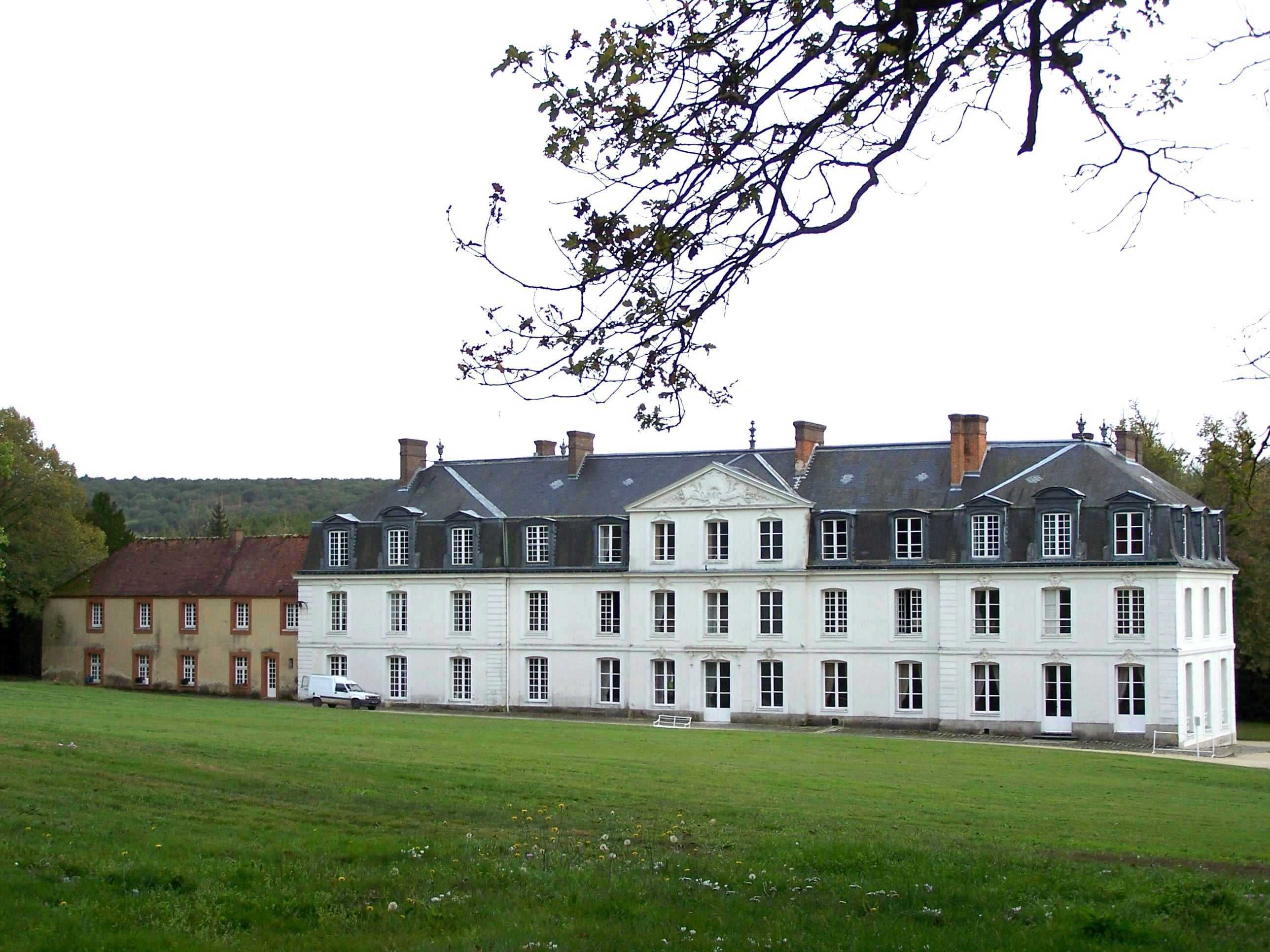 CHÂTEAU DE MAUVIÈRES