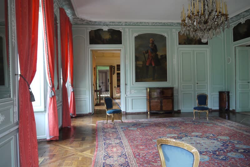 CHÂTEAU DE MAUVIÈRES 3