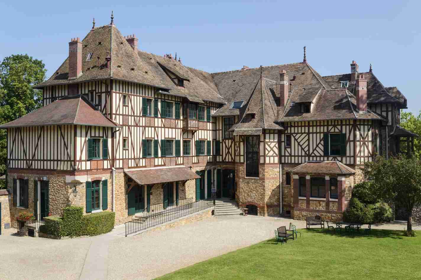 CHÂTEAUFORM CHÂTEAU DE ROMAINVILLE
