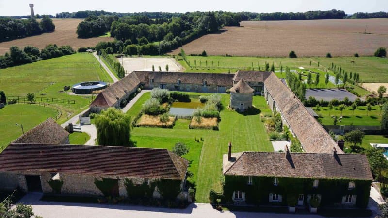 DOMAINE DE MAUVOISIN