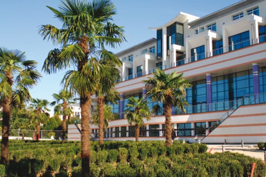 RESORT BARRIÈRE ENGHIEN-LES-BAINS