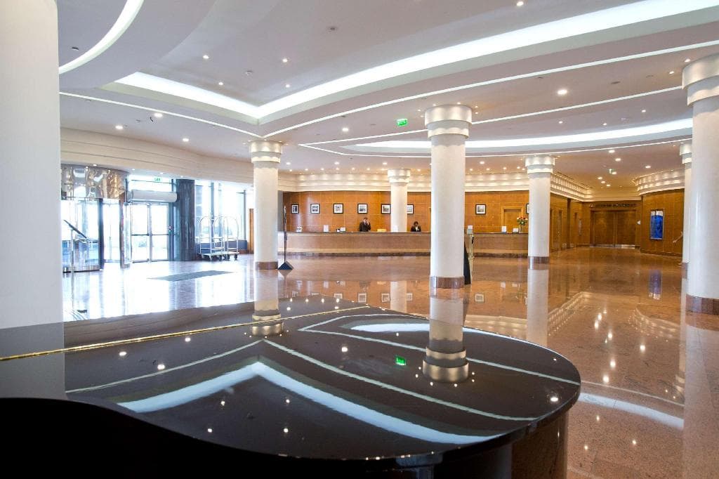 HILTON PARIS CHARLES DE GAULLE AIRPORT 