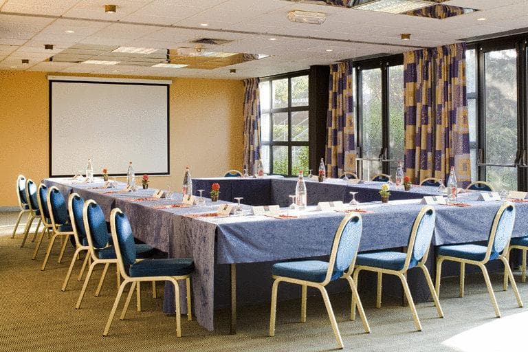 MERCURE CERGY PONTOISE CENTRE 