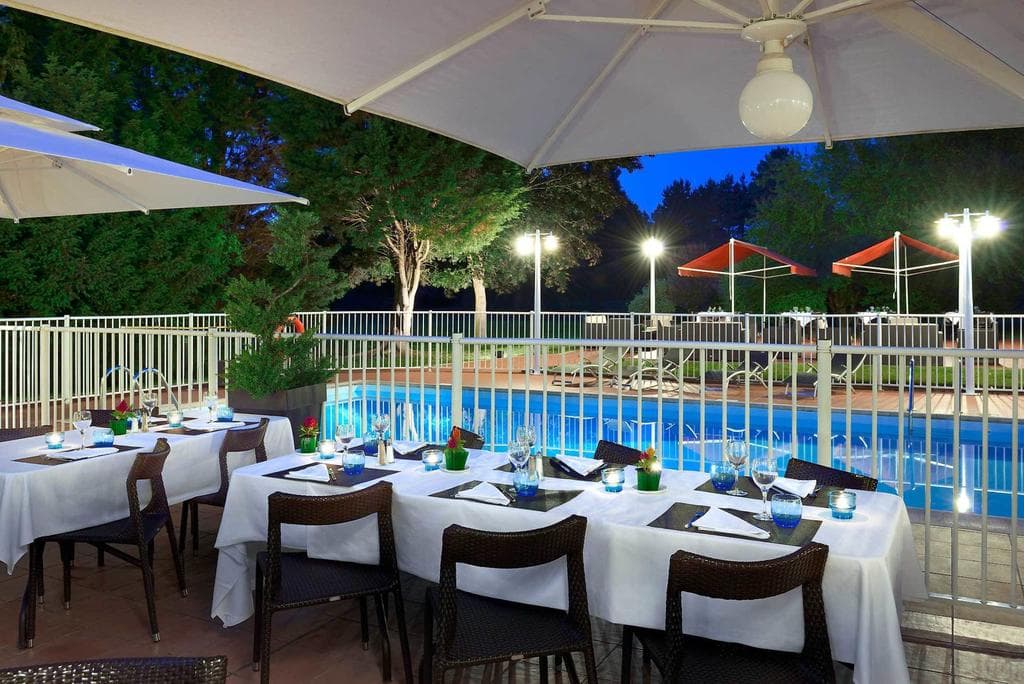 NOVOTEL SURVILLIERS SAINT WITZ  2