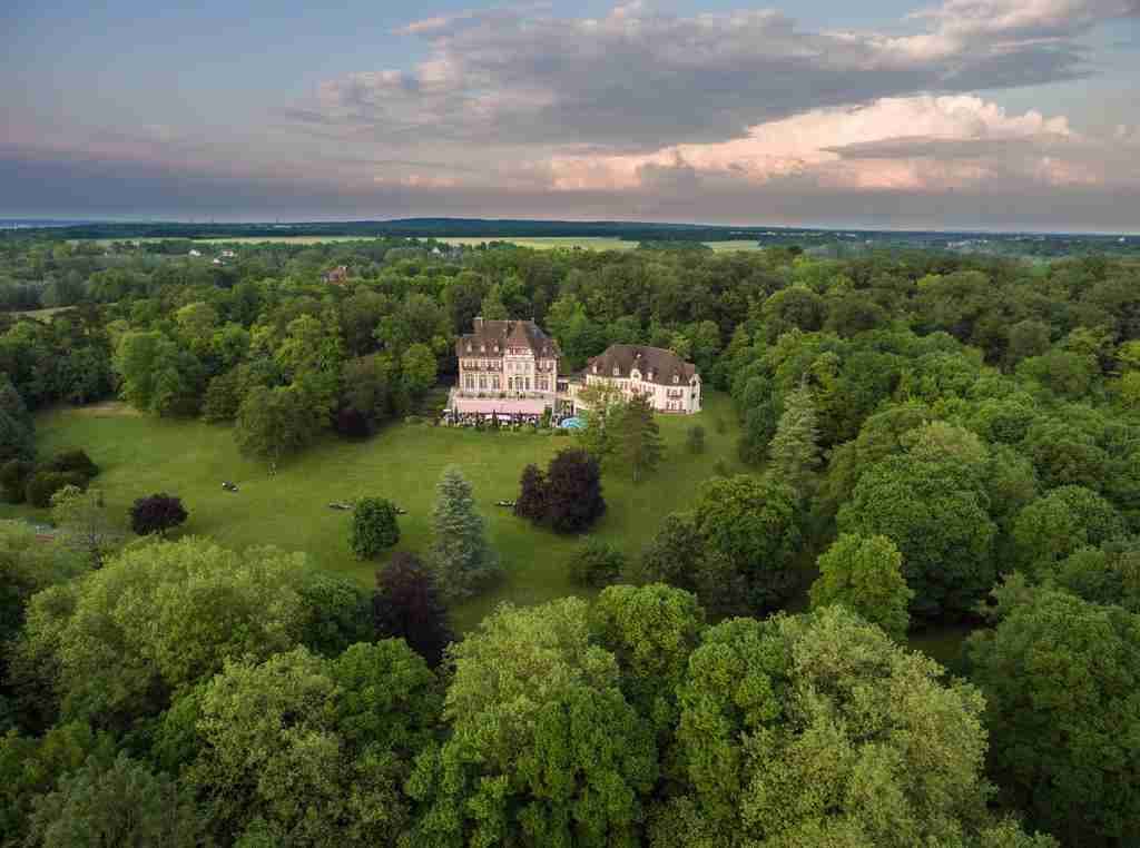 CHÂTEAU DE LA TOUR