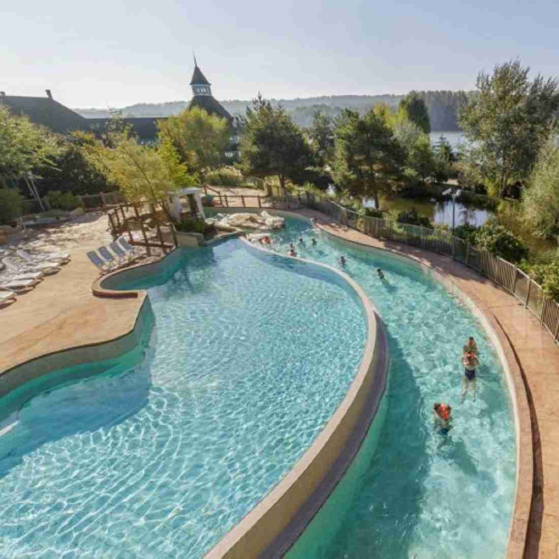 CENTER PARCS - LE LAC D'AILETTE 2