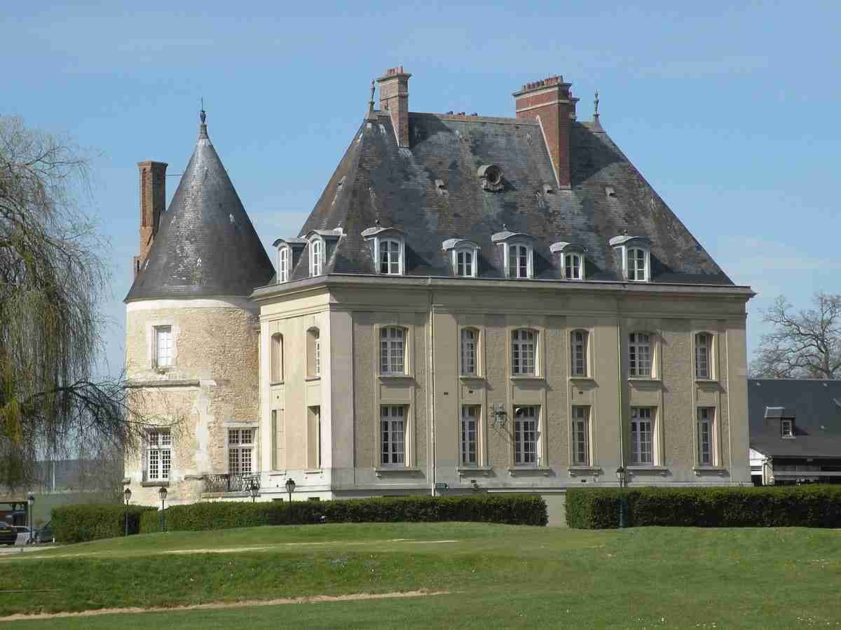 CHÂTEAU DE BERTICHERES