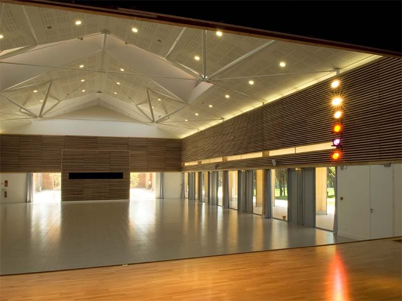 ESPACE AGORA ALPILLES