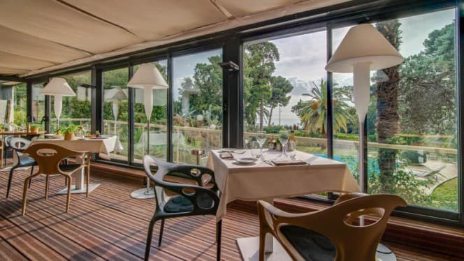 HOLIDAY INN CANNES