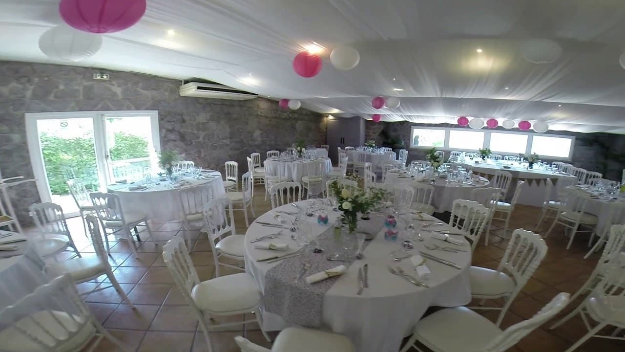 LE MAS DES BARTAVELLES 2
