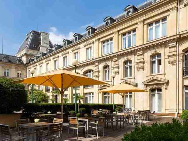 CROWNE PLAZA REPUBLIQUE