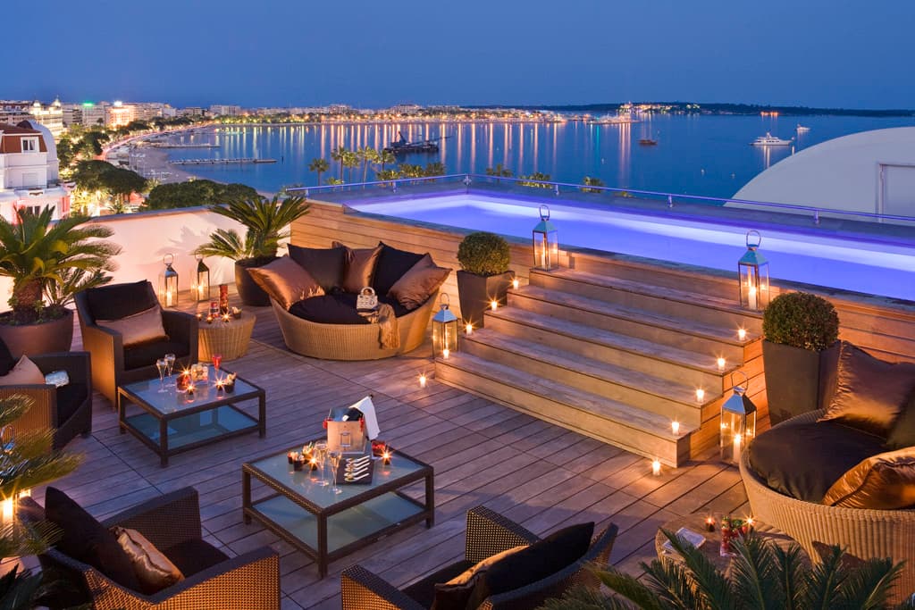 RESORT BARRIÈRE CANNES  2