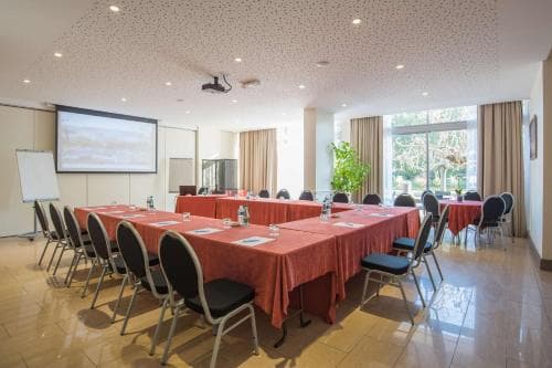 BEST WESTERN SEVAN PARC HÔTEL 