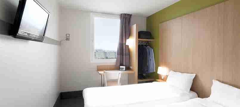 B&B LYON VÉNISSIEUX 2