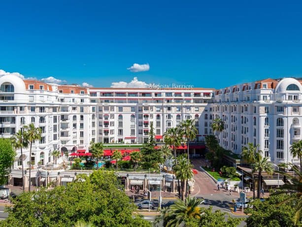 HÔTEL BARRIÈRE LE MAJESTIC CANNES 