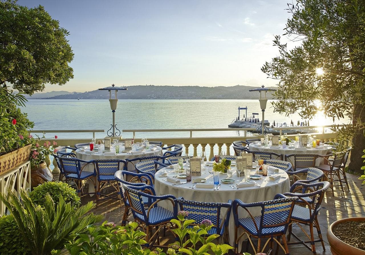 HÔTEL BELLES RIVES & HÔTEL JUANA  2