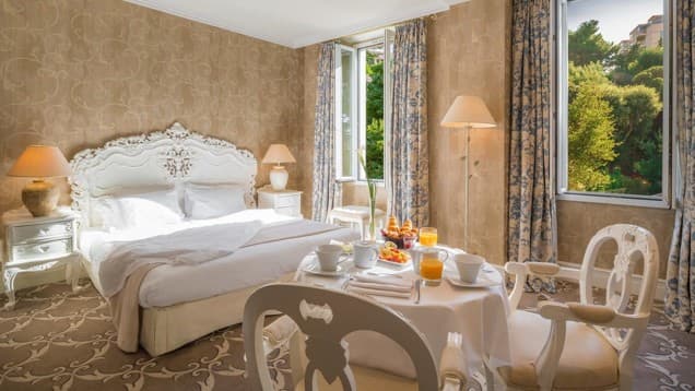 Hôtel Château de la Tour  3
