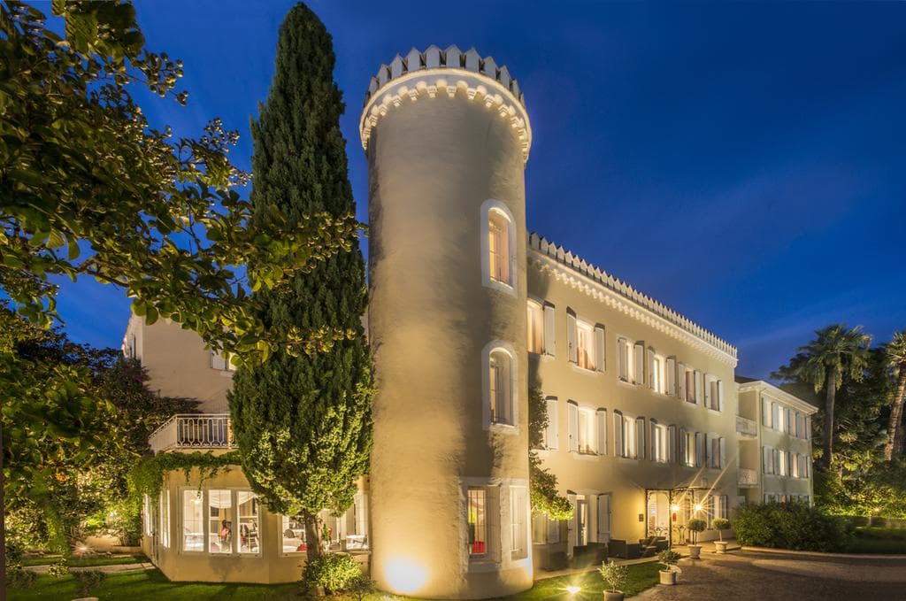 Hôtel Château de la Tour 