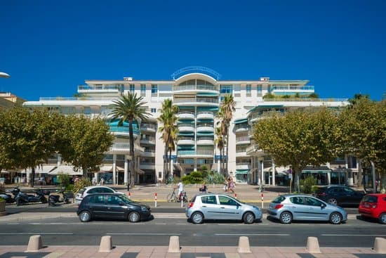 HôTEL CONTINENTAL 