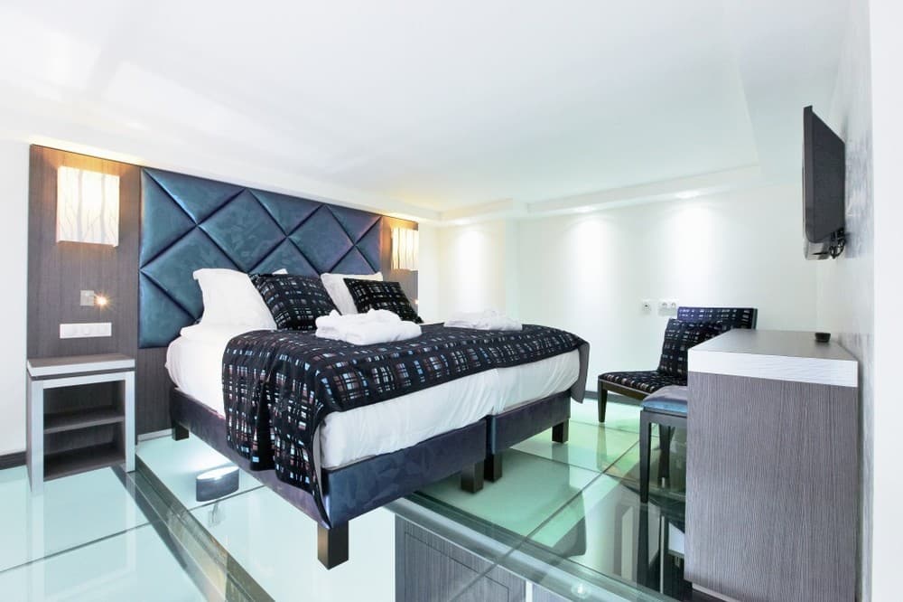 HÔTEL DE PARIS CANNES 3