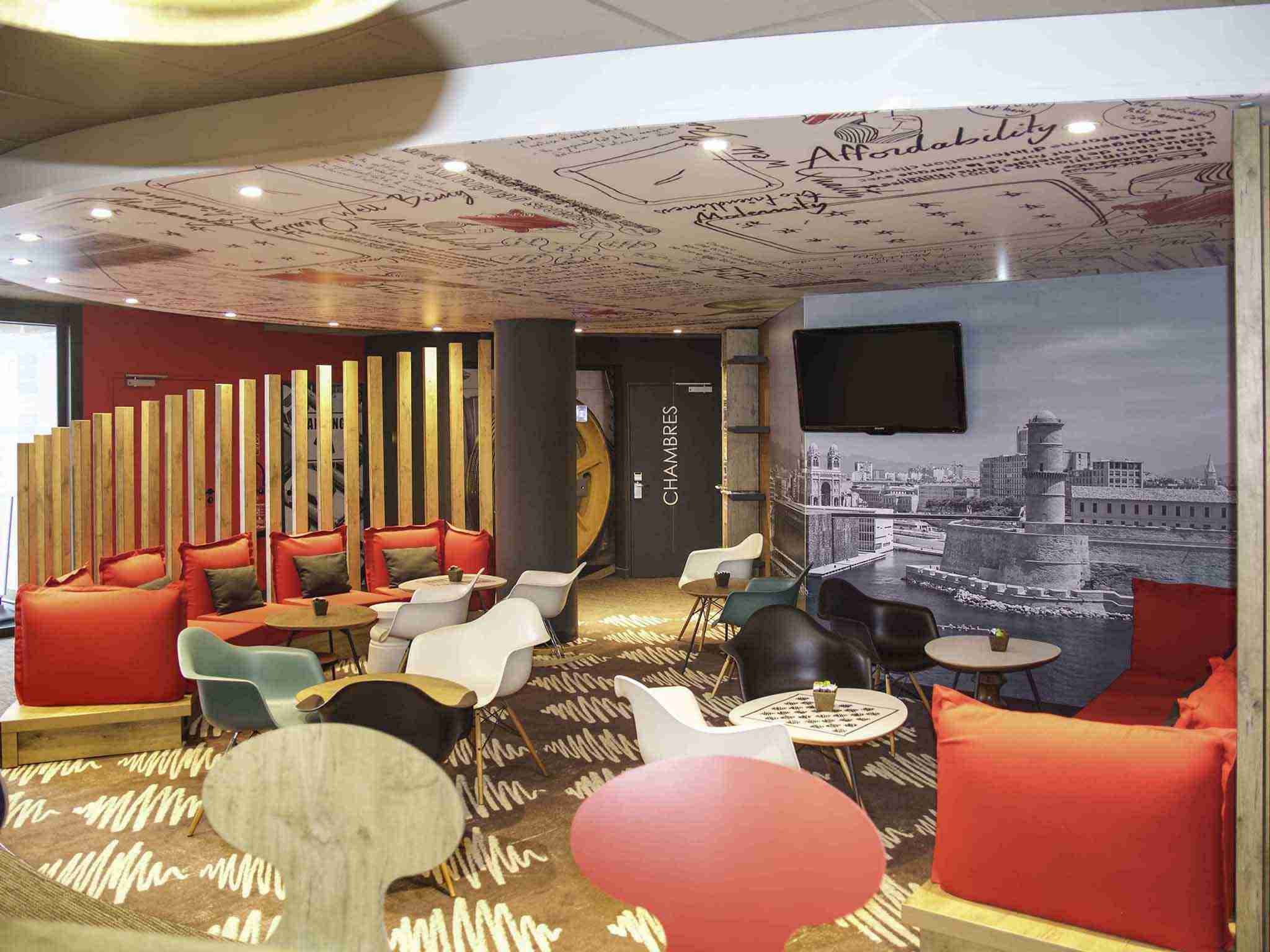 IBIS MARSEILLE TIMONE  3