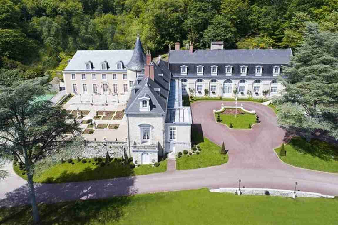 CHÂTEAU DE BEAUVOIS