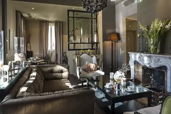 LA VILLA GARBO  3