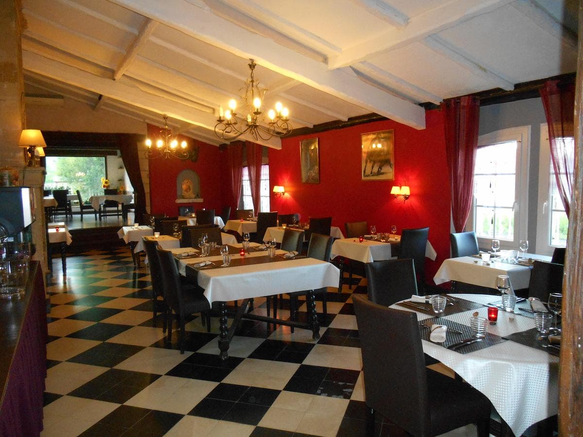 LE MAS DE LA FENIèRE  2