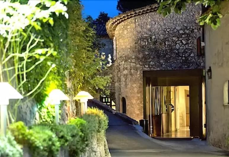 LE MOULIN DE MOUGINS 