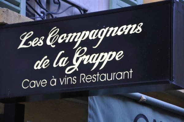 LES COMPAGNONS DE LA GRAPPE